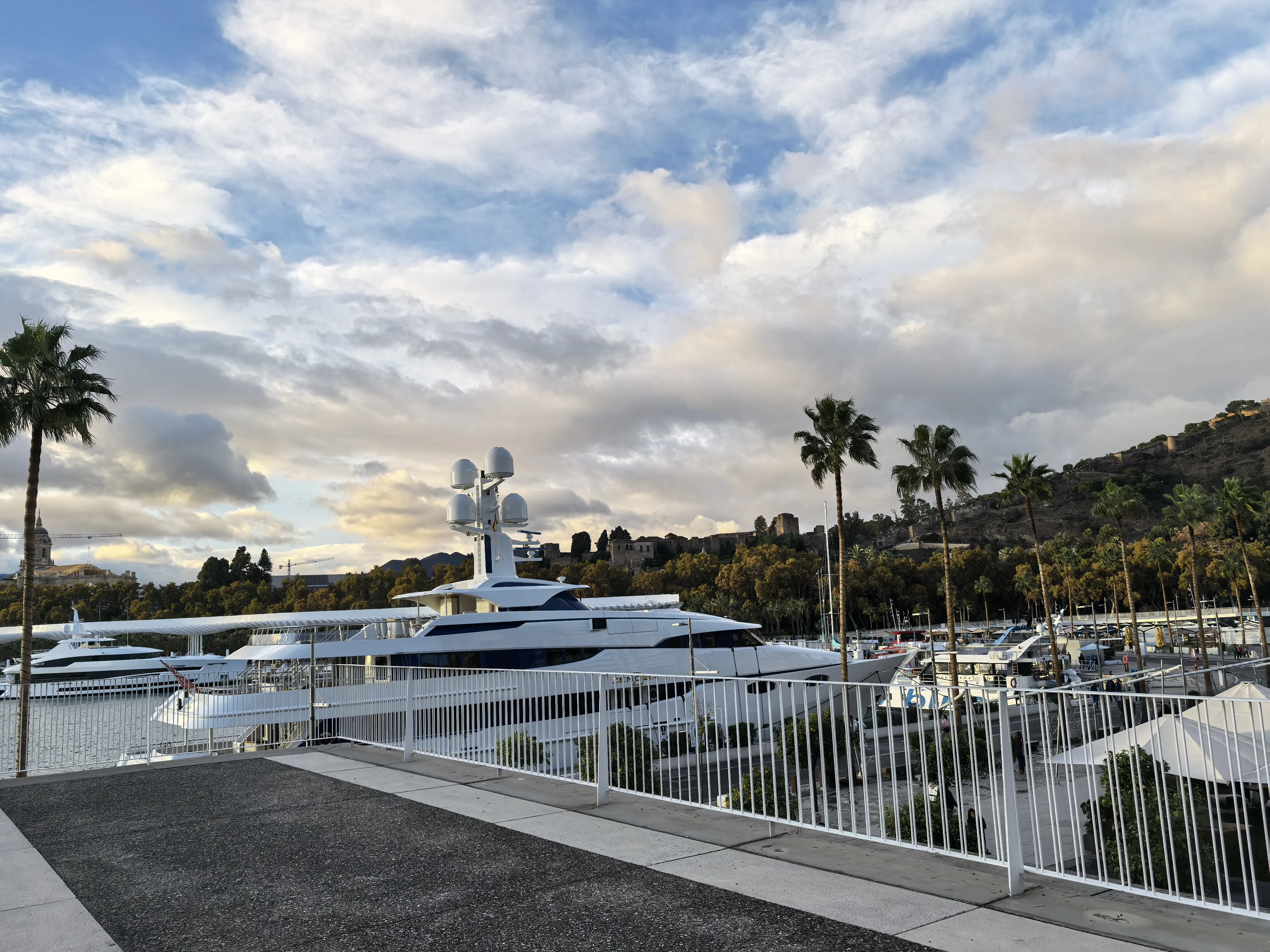 HUAWEI Pura 70 Ultra - System Aparatów - IMG_20251117_172730.webp